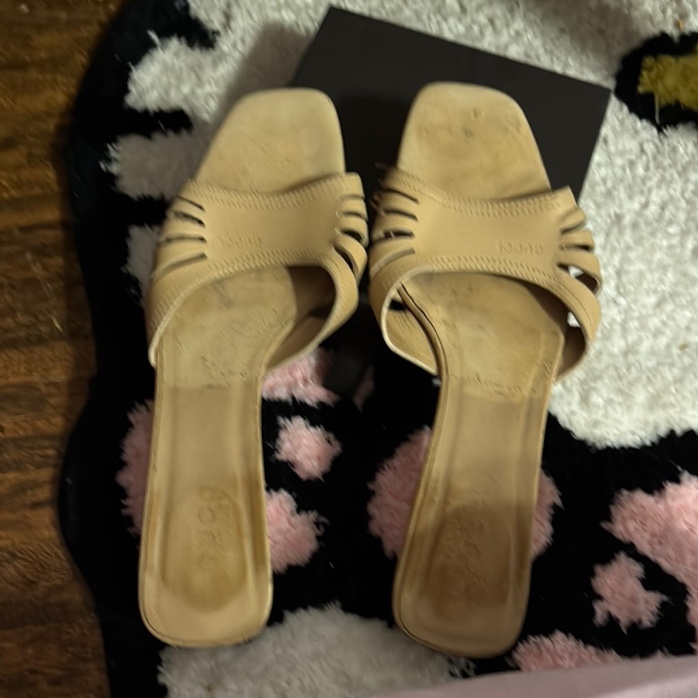 Gucci Tan Sandals with Strappy Design